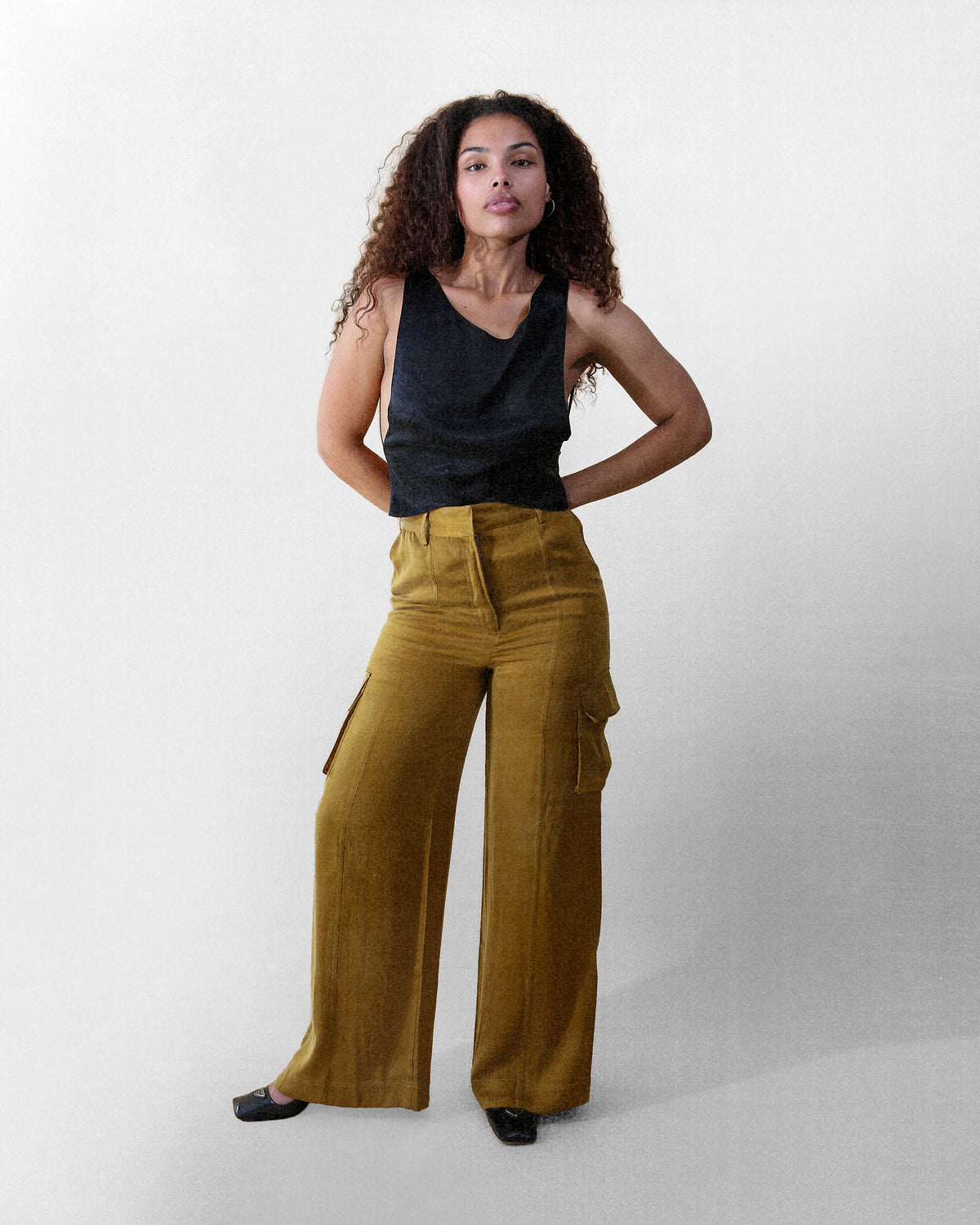 Aurora Pant in Moss